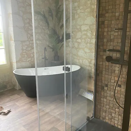 Logis De Chaumiac Сasa de vacaciones *