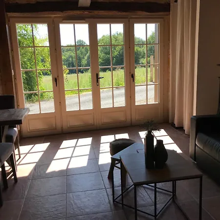 Logis De Chaumiac Сasa de vacaciones